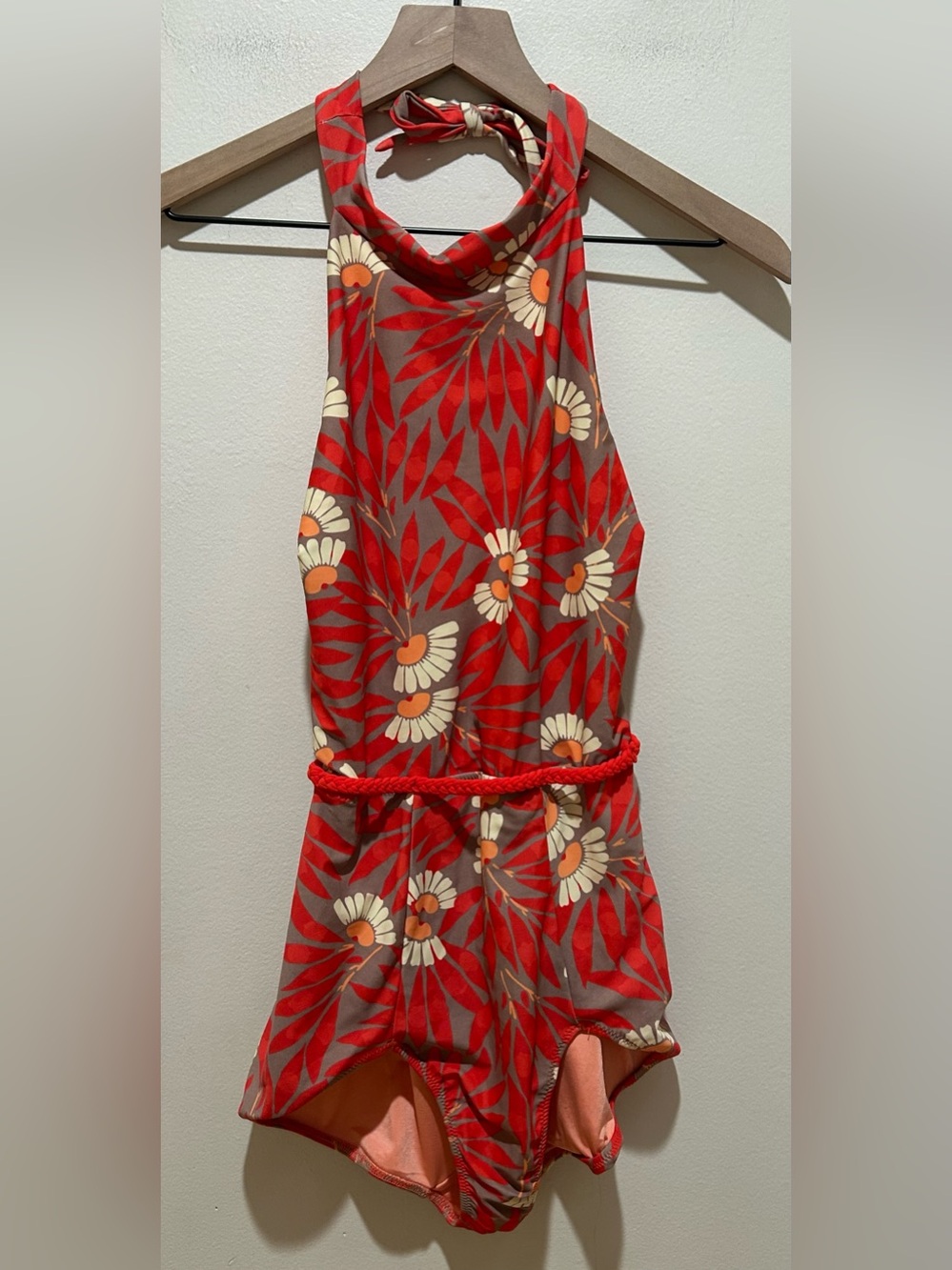 NWOT Seea Karina One Piece Swimsuit in Red & Tan Floral Design - Women’s Medium